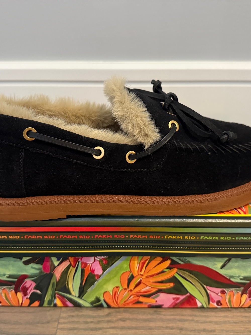 Farm Rio shearling lined moccasin shoe - Picture 5 of 7